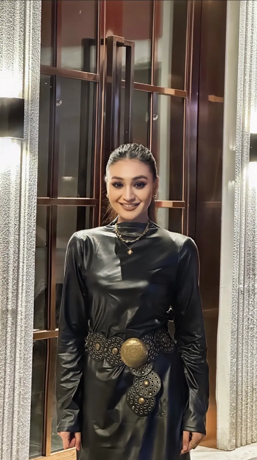 合什么群 合谁的群 和谁合群 在丑小鸭的世界里天鹅也有罪 不需要合群 ...