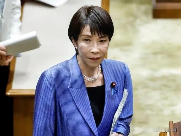 高市早苗内阁支持率下降这件事情，我们还真是不能掉以轻心，这次下降的事情并不能代表