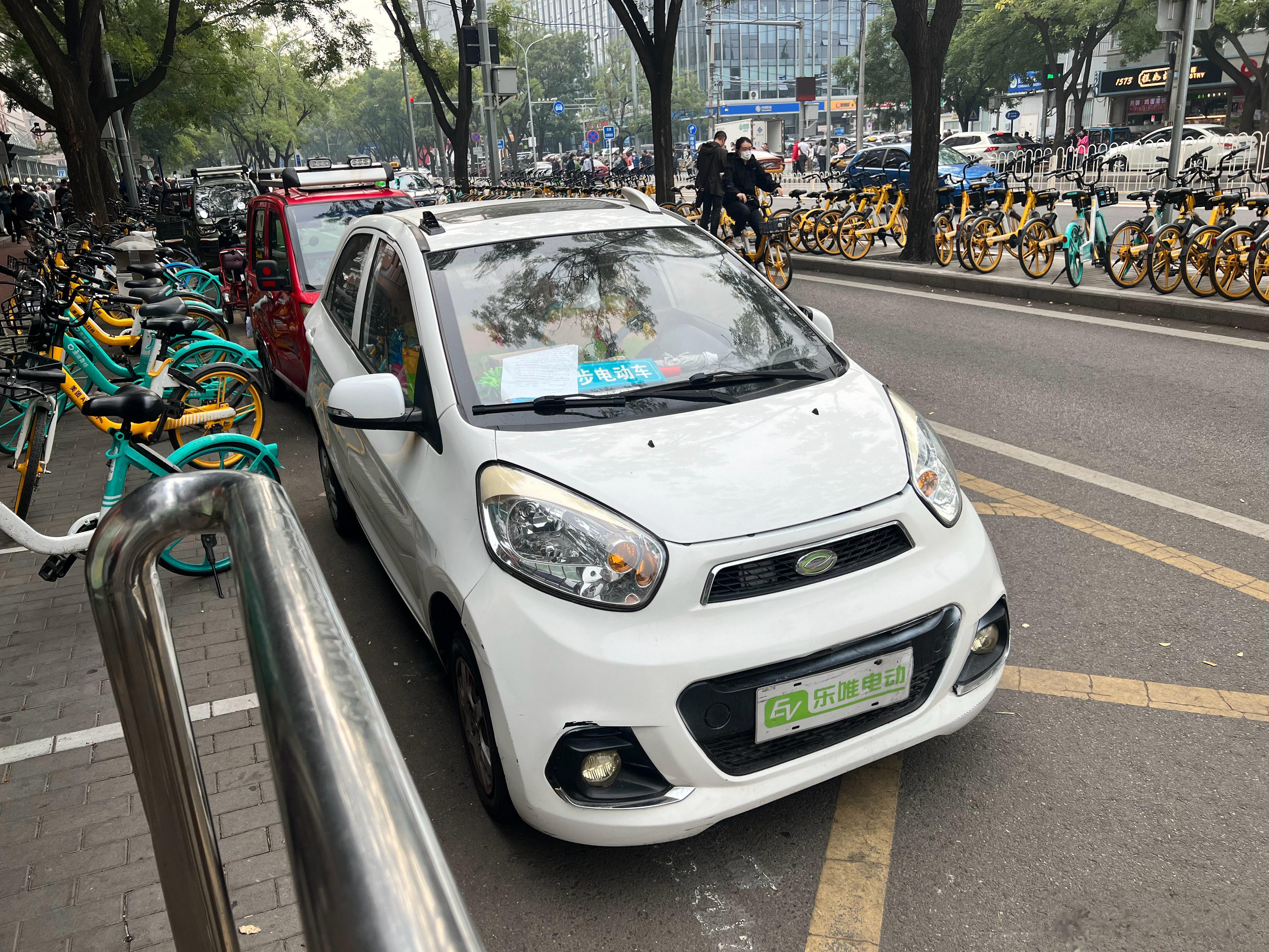 一辆长着起亚Picanto外观的地道老北京瘸逼乐/马路之王[吃瓜][吃瓜][吃瓜