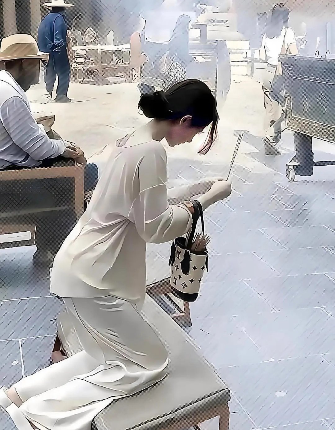 求老登快几把死来个高富帅 ​​​