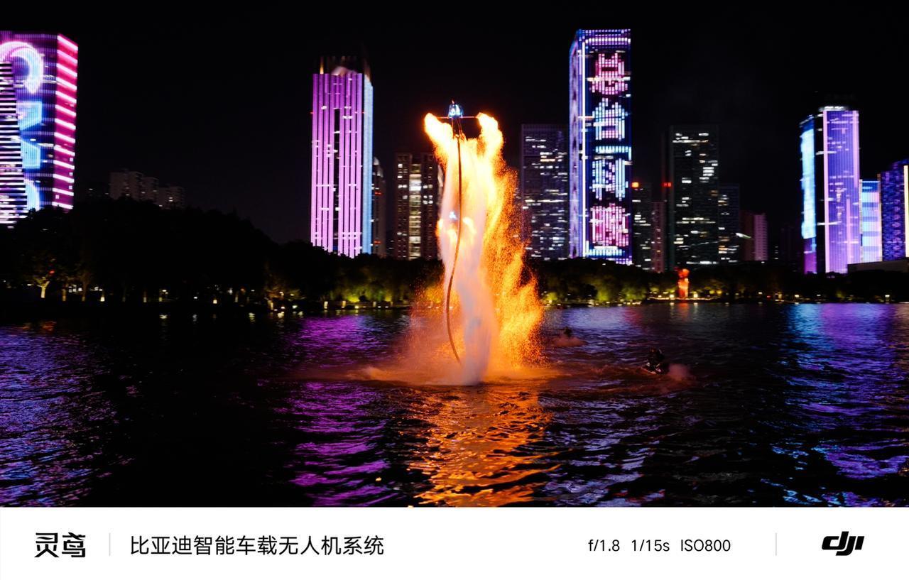 科技与艺术的创新演绎！比亚迪这波操作太圈粉
谁懂啊家人们！央视科晚把科技玩出艺术