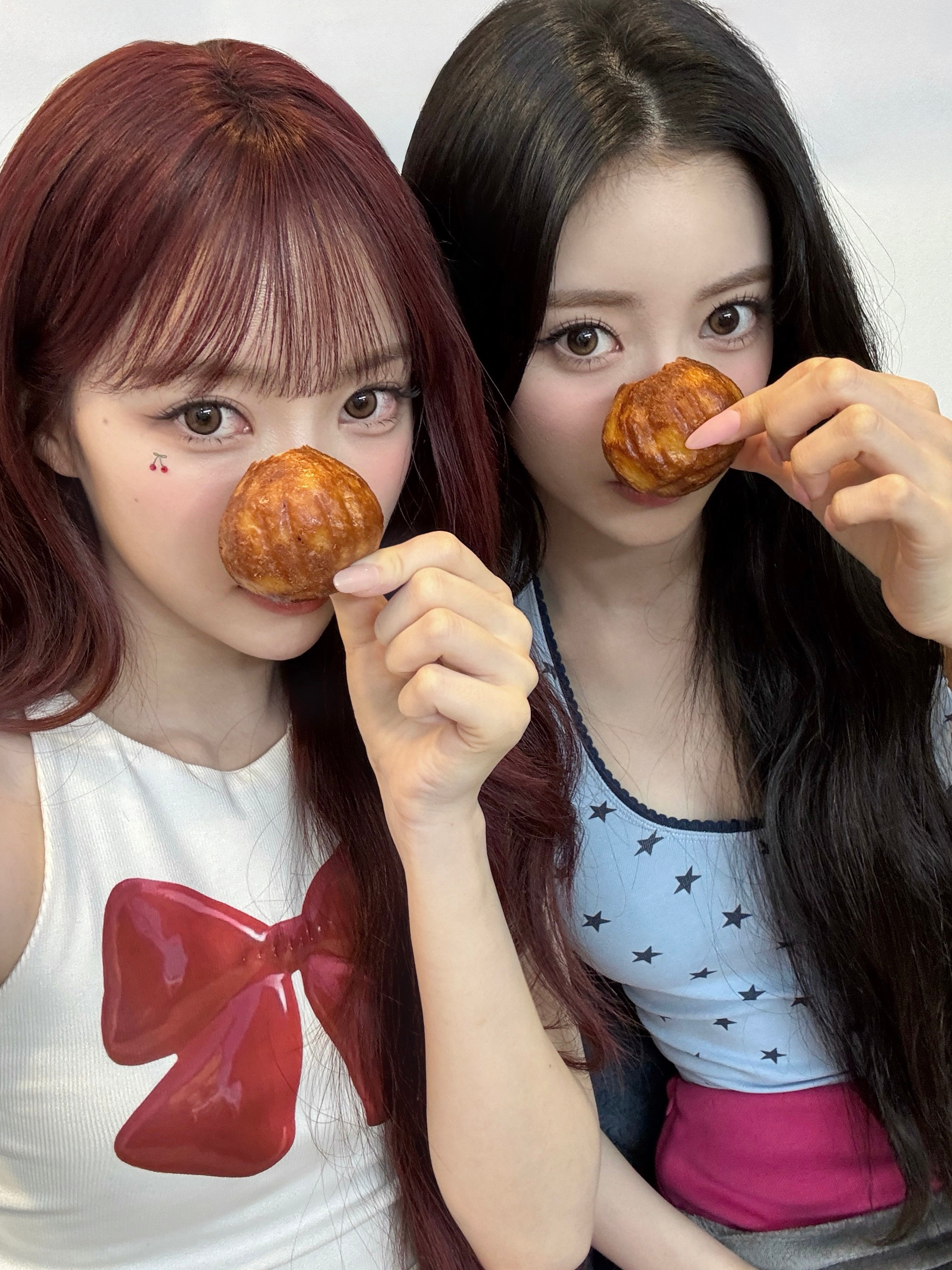 Narin更新成为一块被压扁的糯米糕👭🏻 