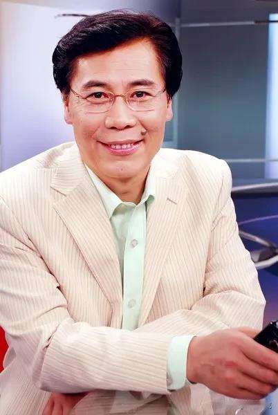 相声演员，笑林说，很多熟悉我的观众都知道我的名字叫笑林，其实笑林不是我的本名，我