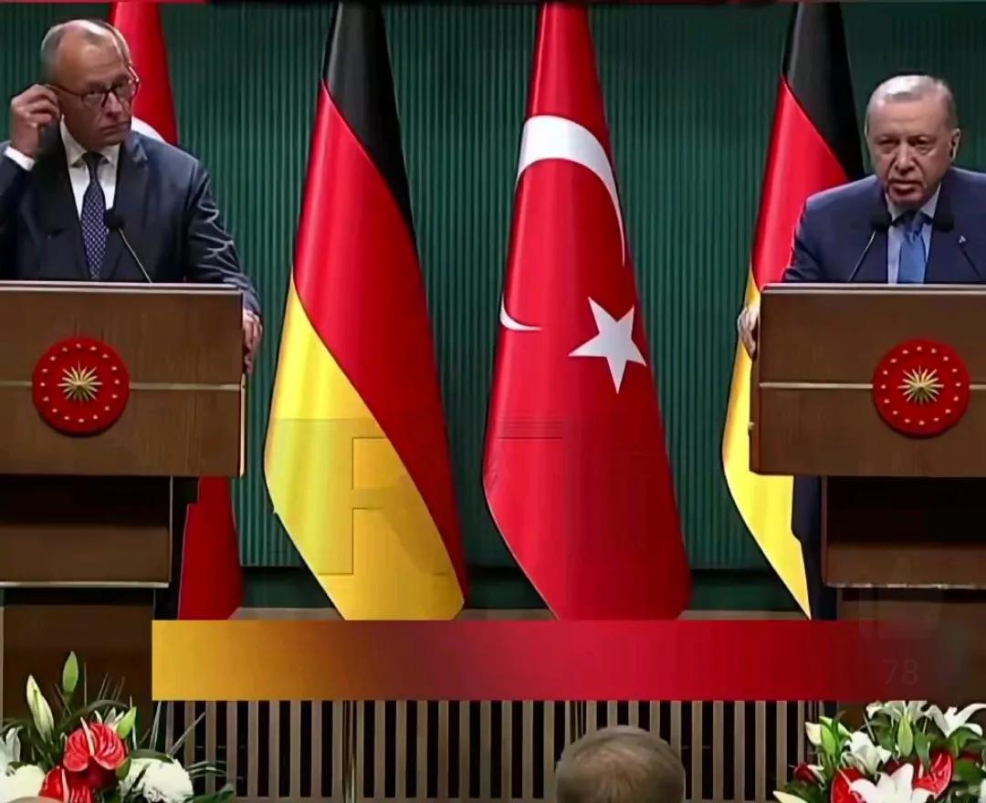 埃尔多安，以色列的所为德国看不到吗
外媒消息，土耳其总统埃尔多安在与德国总理默茨