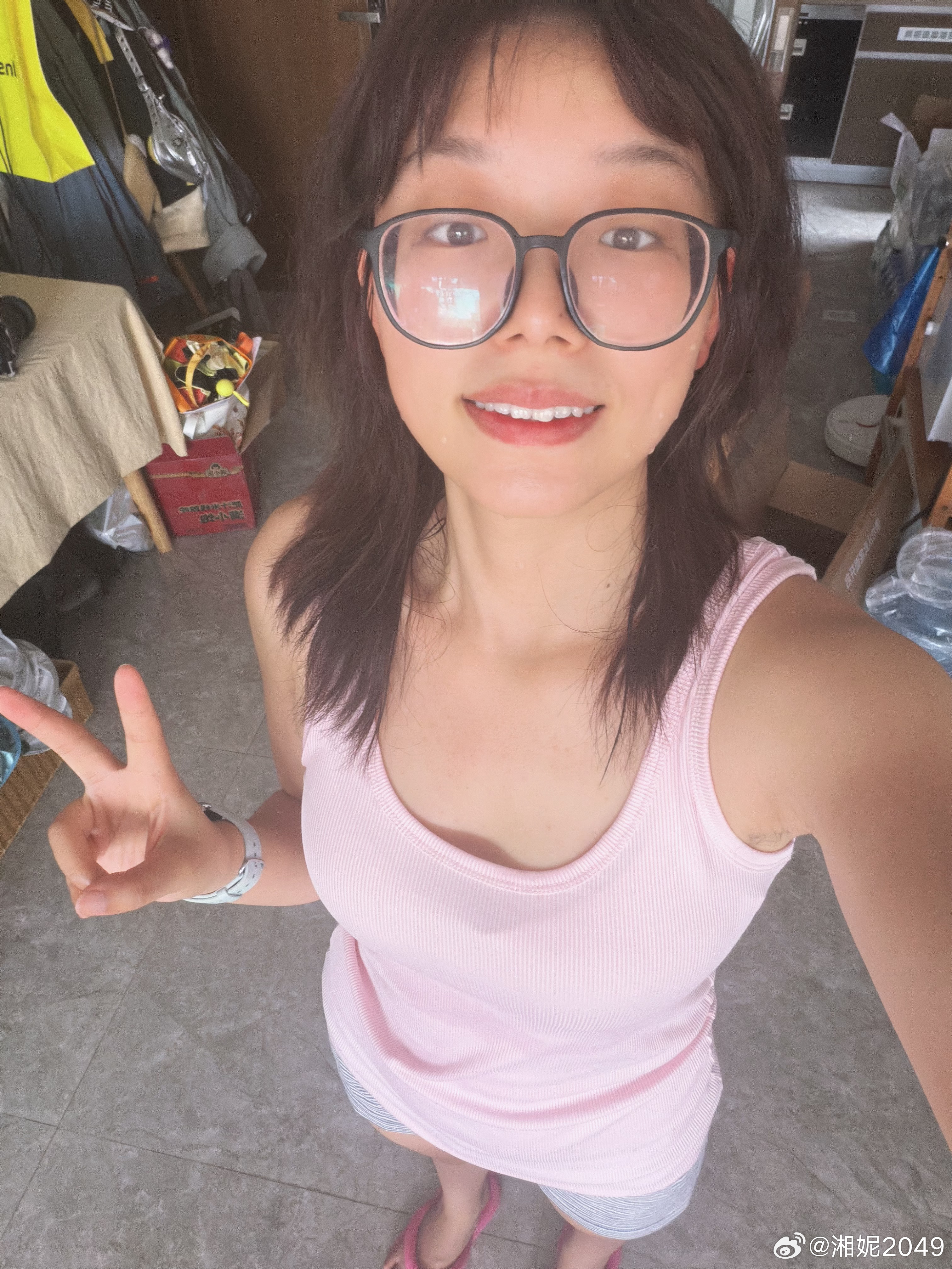 早！今天坚持让双下巴运动了！ 