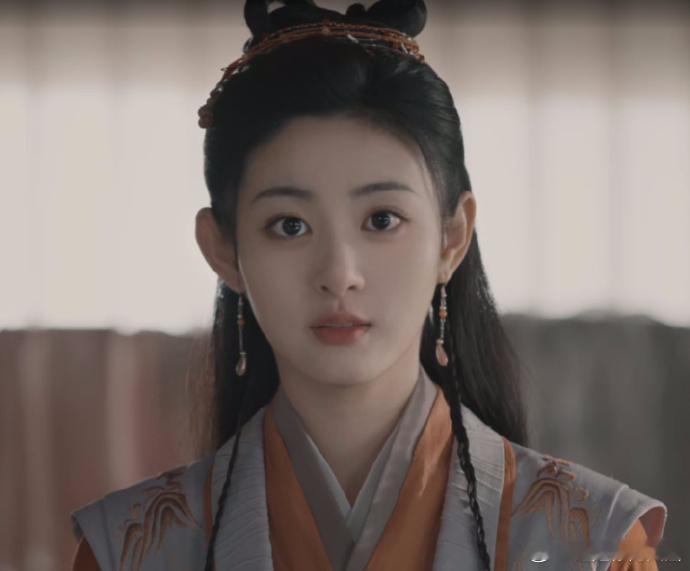 《探晴安》引人关注，常华森与赵晴首次搭档出演主角，新鲜感十足，颜值和演技兼备。剧