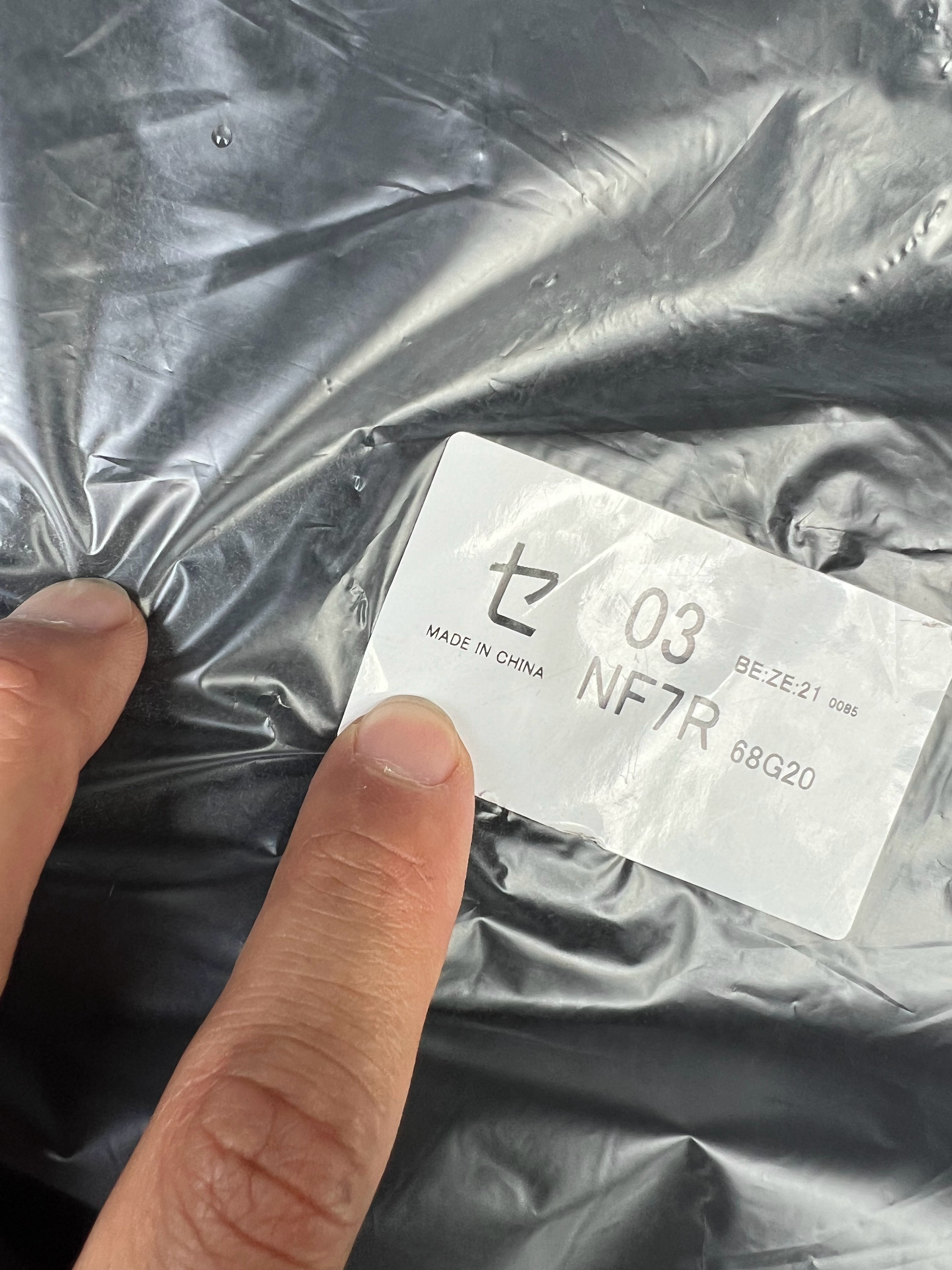 嘿嘿嘿，MX-5上，这么多配件，都是中国制造！MADE  IN CHINA.强！