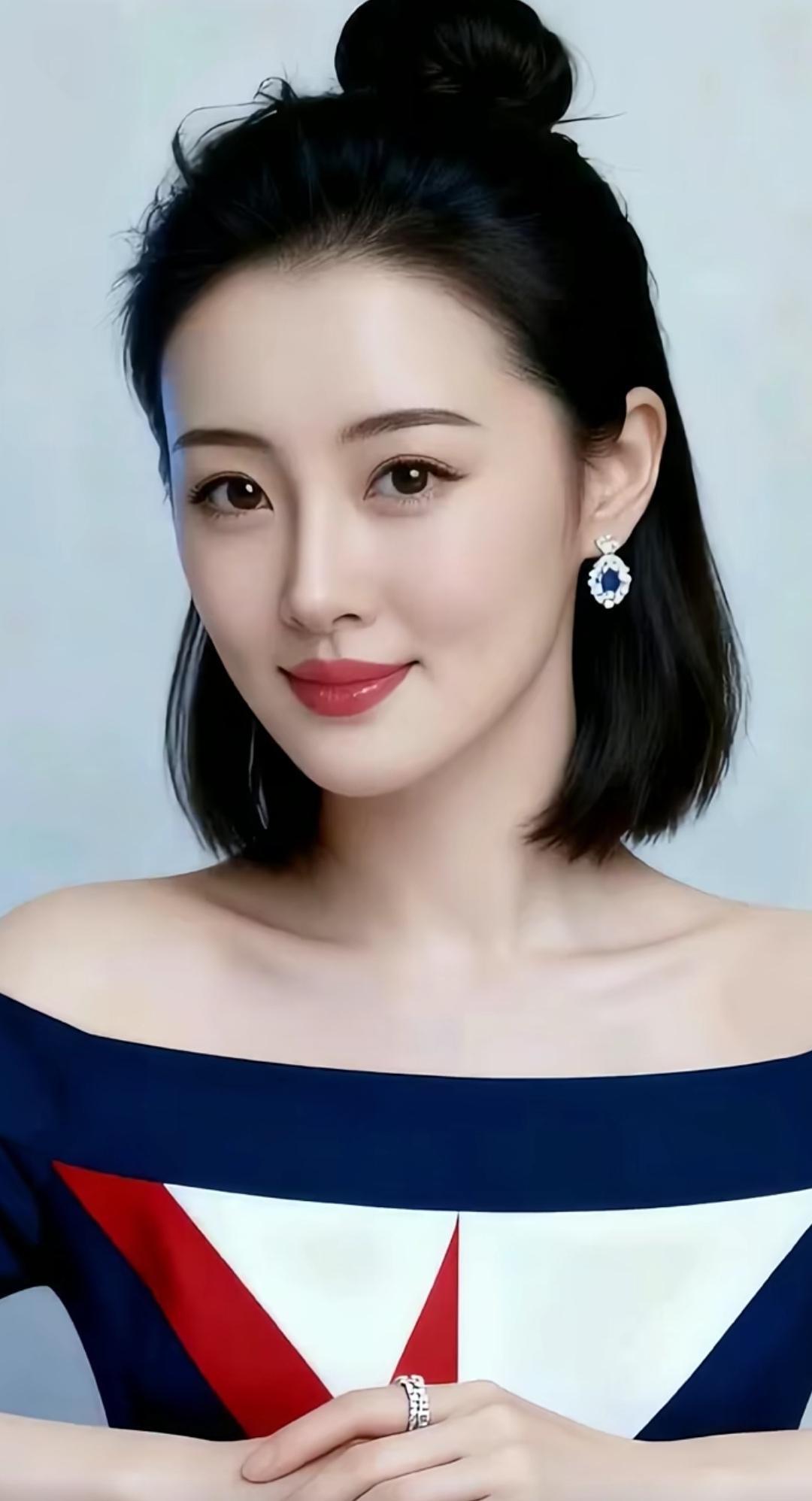 优雅气质，红唇蓝裙，完美搭配！高雅气质美女 美女人像群