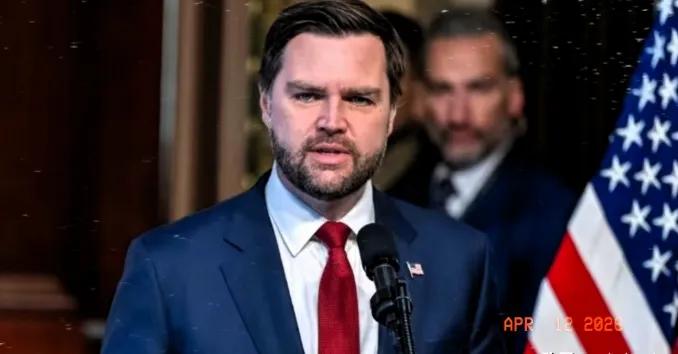 万斯要有大麻烦了，美国一手好牌被万斯打个稀烂。

就在刚刚，美国和伊朗之间谈判宣