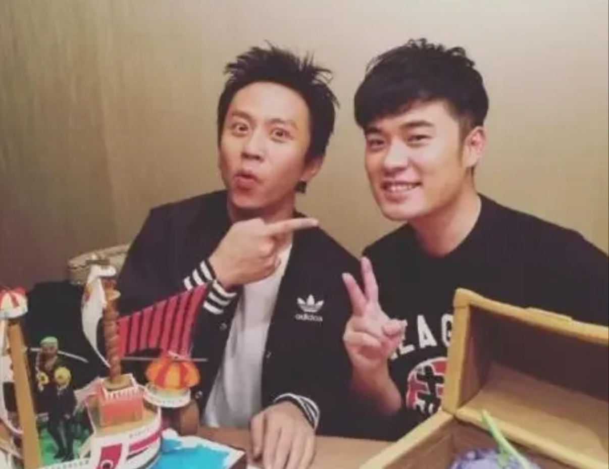 陈赫愿为邓超减肥50斤邓超让网友作证 陈赫为五哈放大话！称只要能跟邓超一起录节目