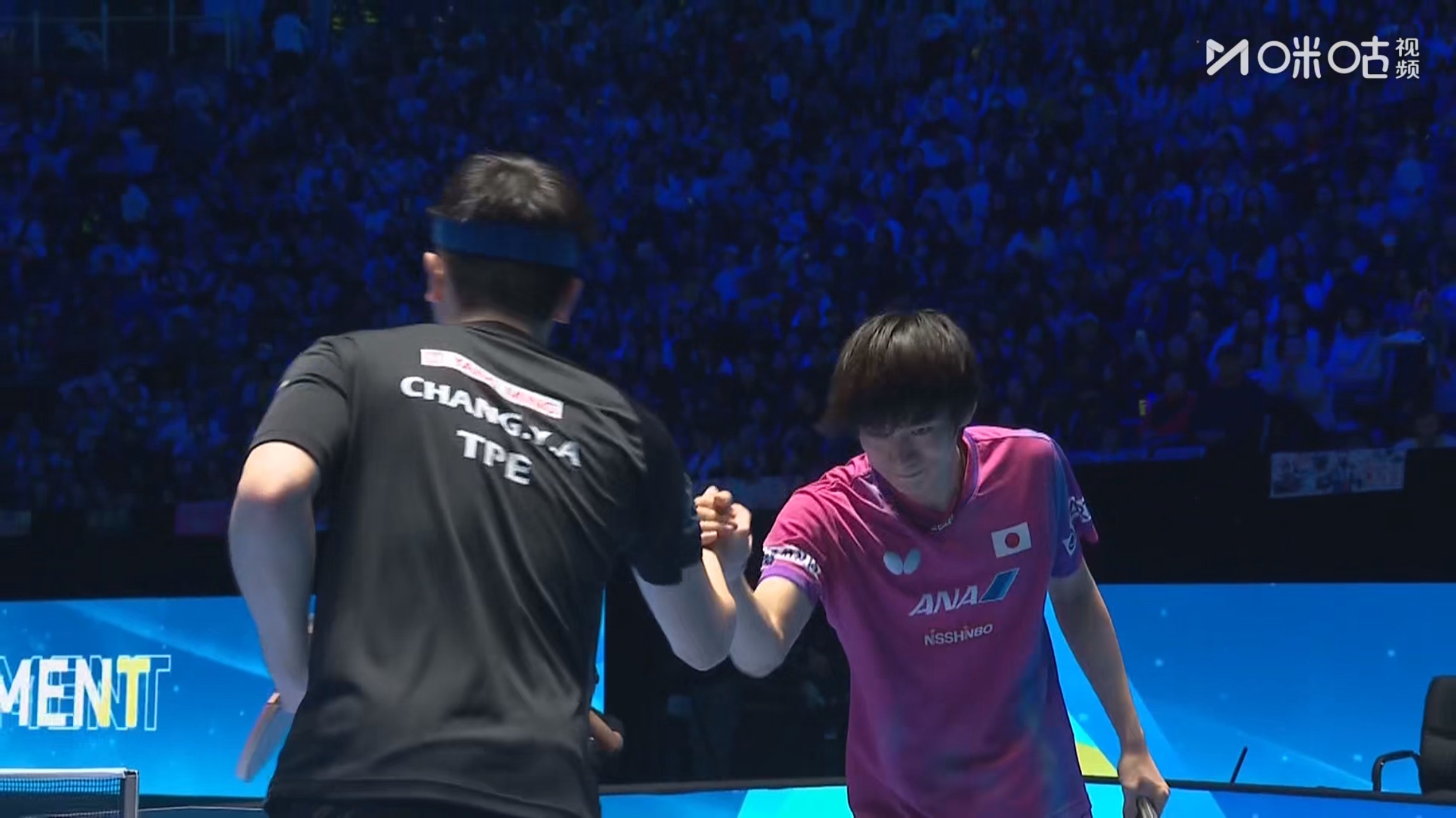 户上隼辅4比1张佑安(11-3，11-8，14-12，10-12，11-4)获得