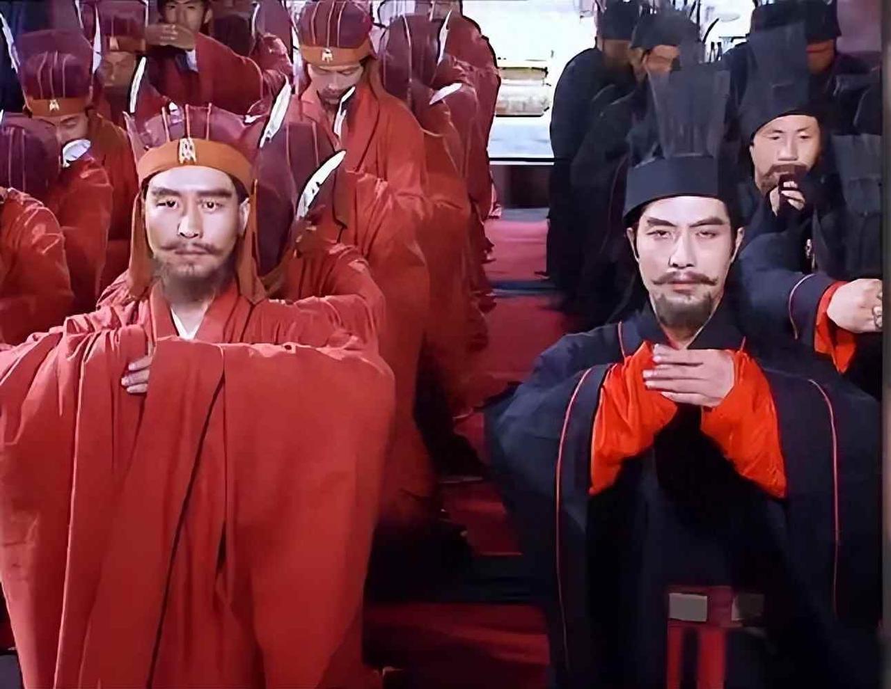 面对权力诱惑，儿孙互相残杀，司马师和司马昭为何能和睦相处
公元二三九年，洛阳城里