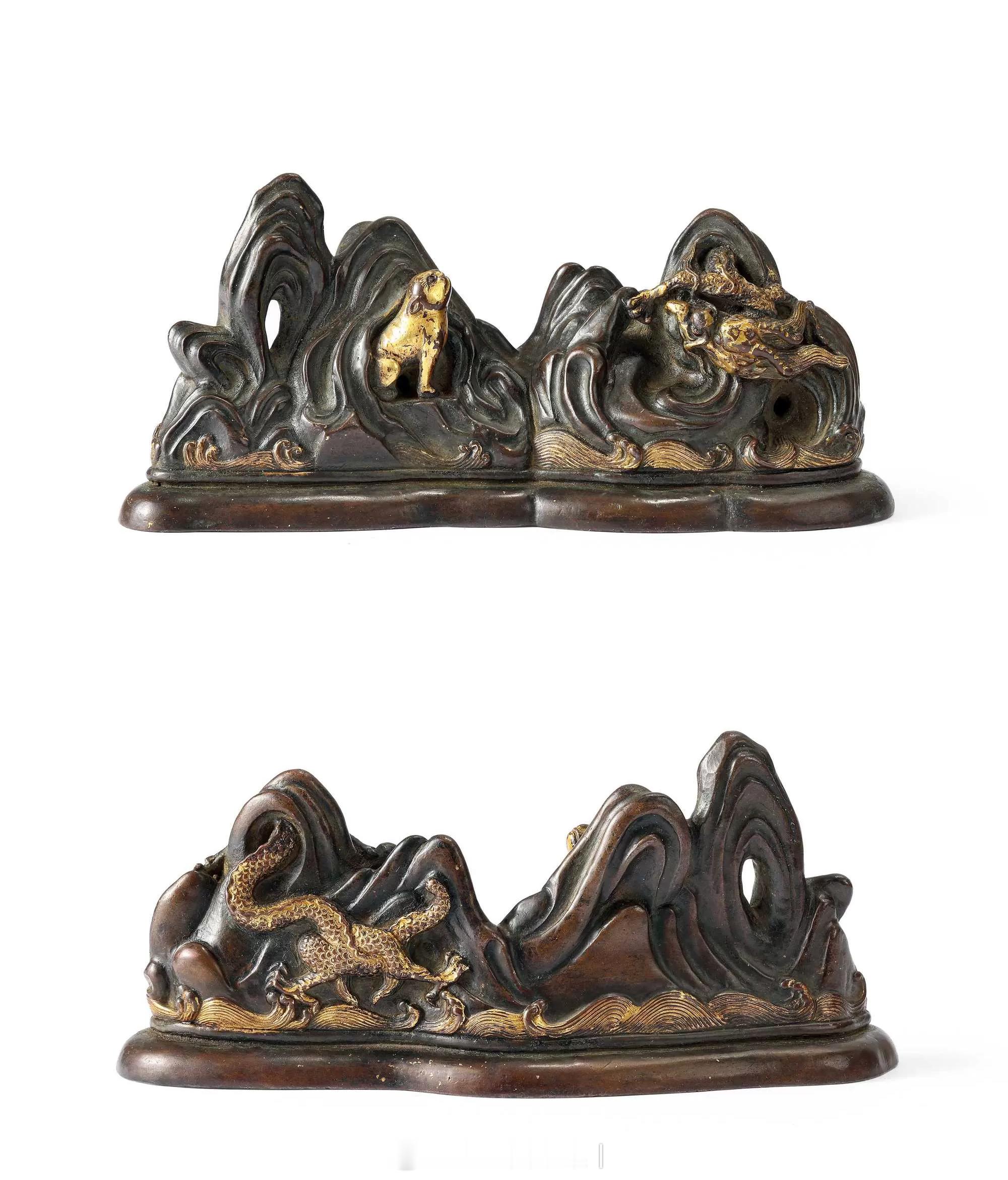 清早期 铜鎏金“风云聚会”笔架山笔架以精铜铸造，主体呈深古铜色，局部施鎏金工艺：