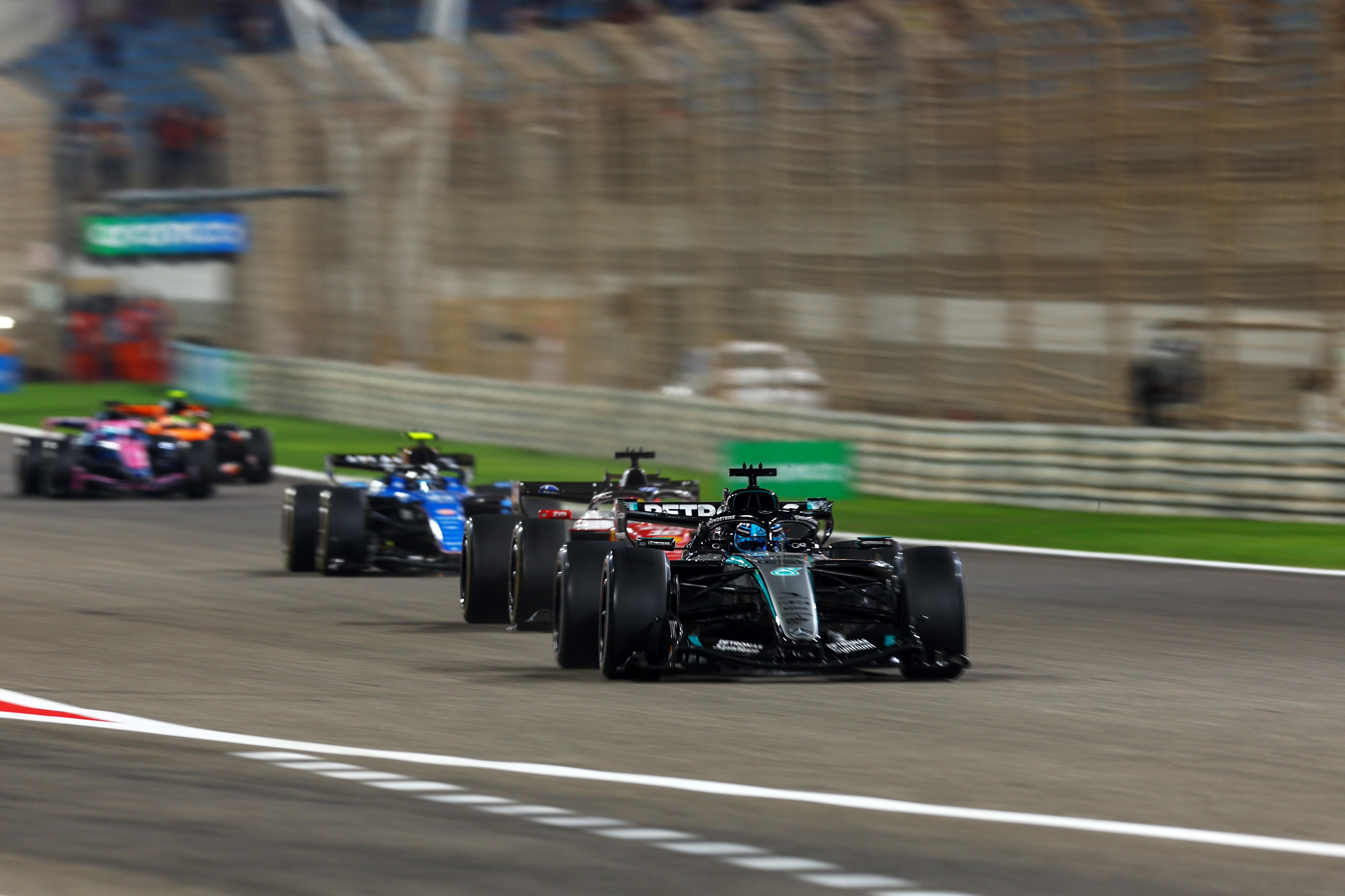 梅赛德斯动力单元的客户车队将在F1澳大利亚大奖赛中首次使用最新规格的动力单元！T