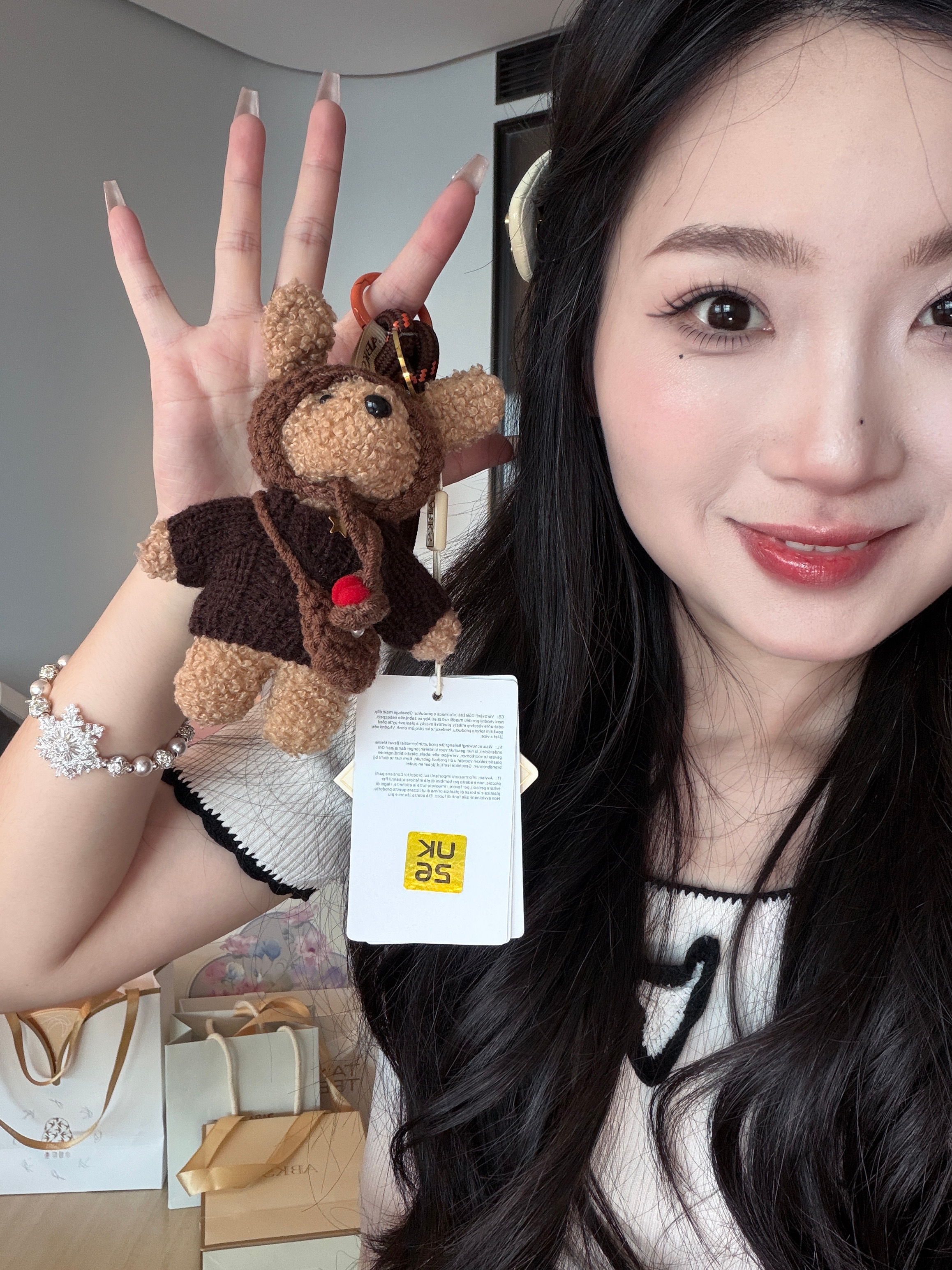 今天拍了五月好物开箱宝宝们记得来🍠看我的开箱vlog幸福感up 
