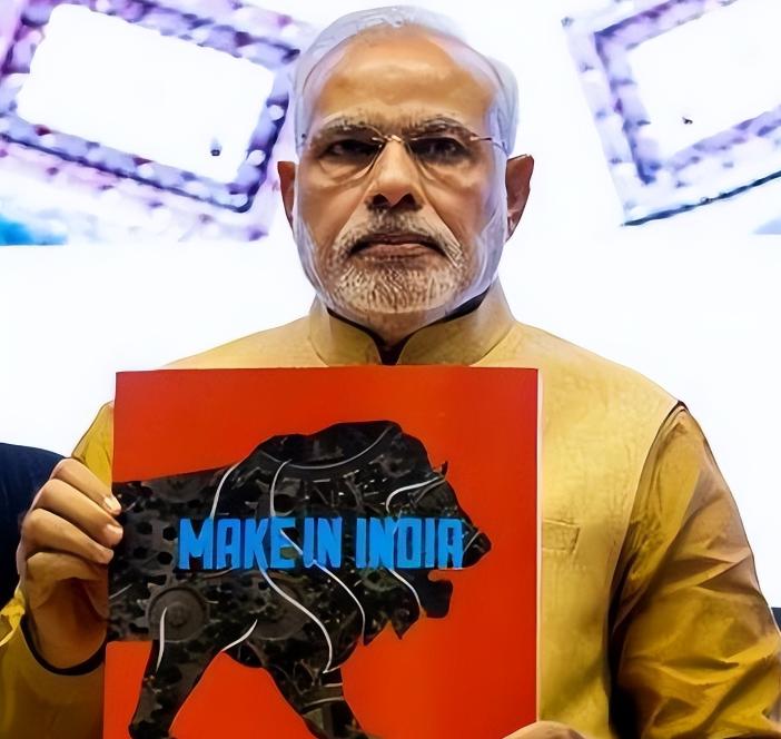 中国手机全面撤离！
莫迪慌了，外媒：更可怕的才刚刚开始。
 
大家有没有发现，曾