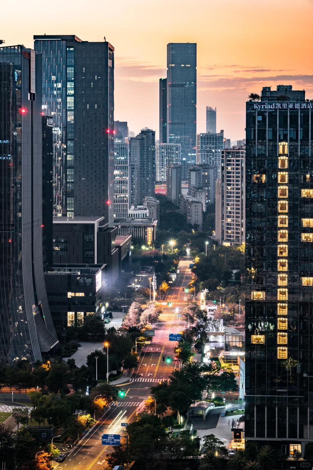 2025年末，福州全市本外币各项存款余额2.64万亿元，本外币贷款余额2.61万