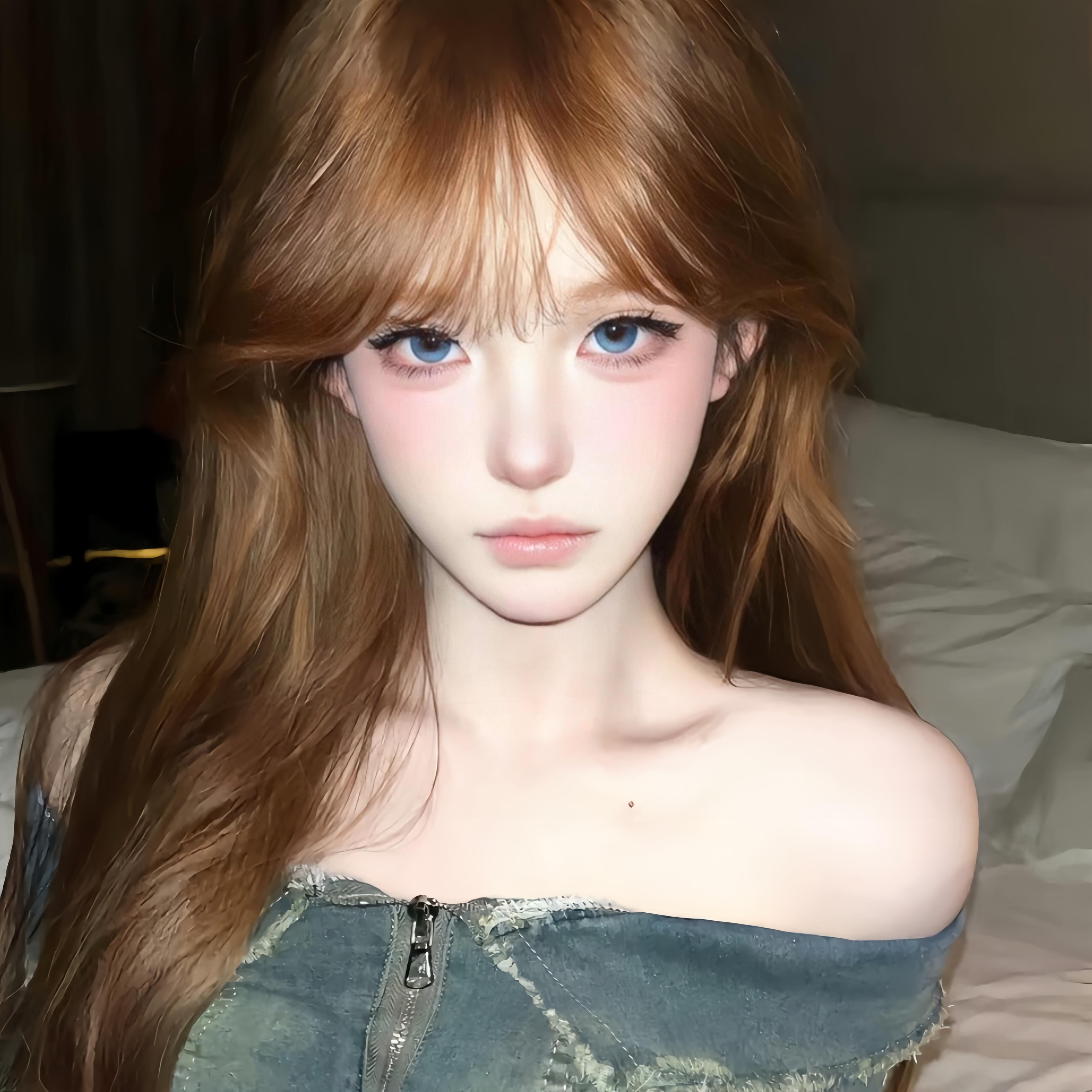 𝙒𝙚𝘾𝙝𝙖𝙩｜氛围感头像｜女生头像｜图源网络侵删 