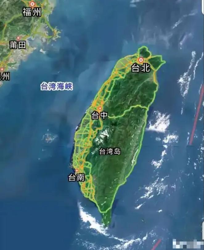 这下终于明白，中国为什么不趁机收回台湾了，说白了不是大陆不想，而是背后牵扯太多，
