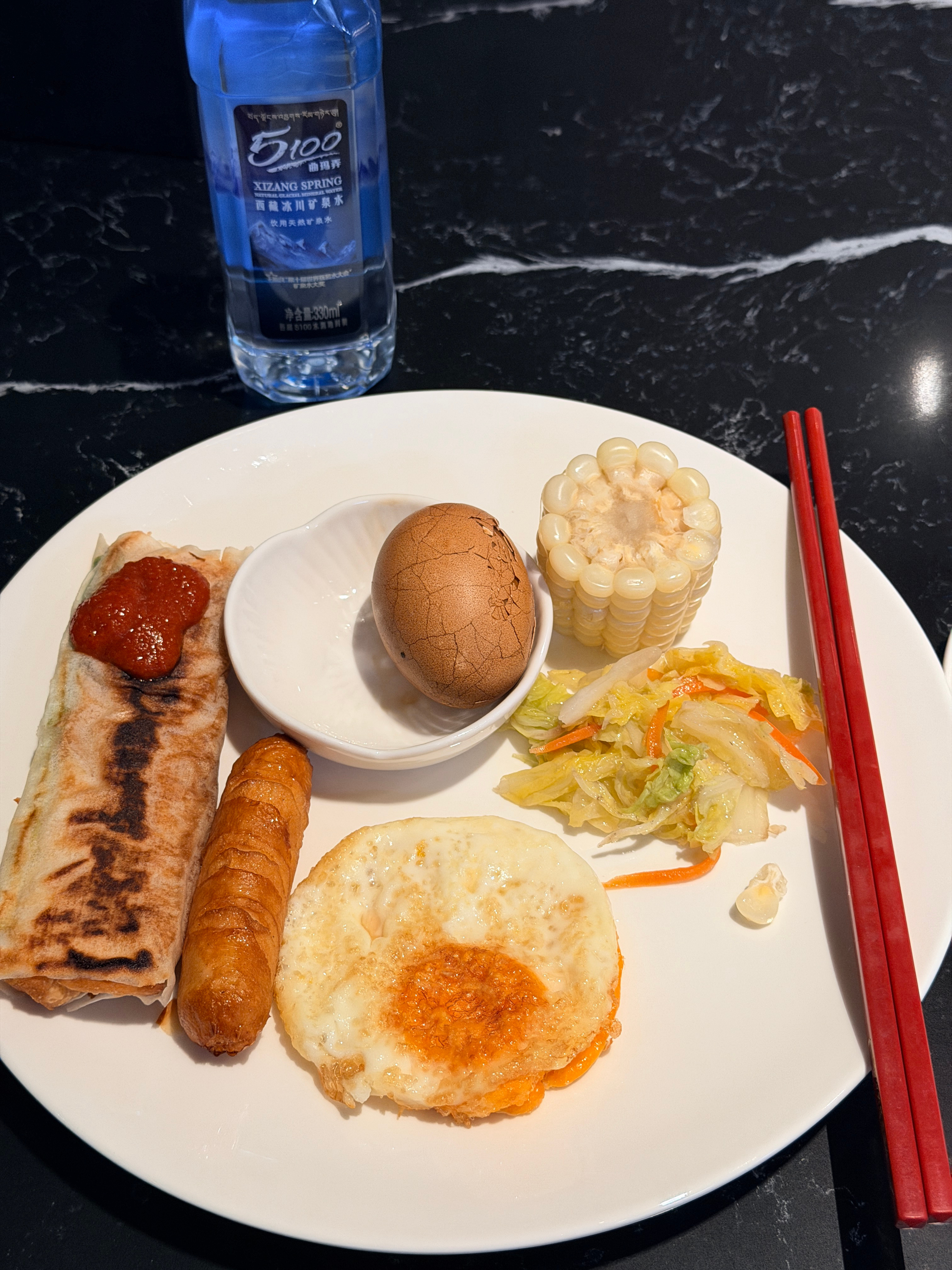 简单吃一口，开启奔波的一天🥣 ​​​
