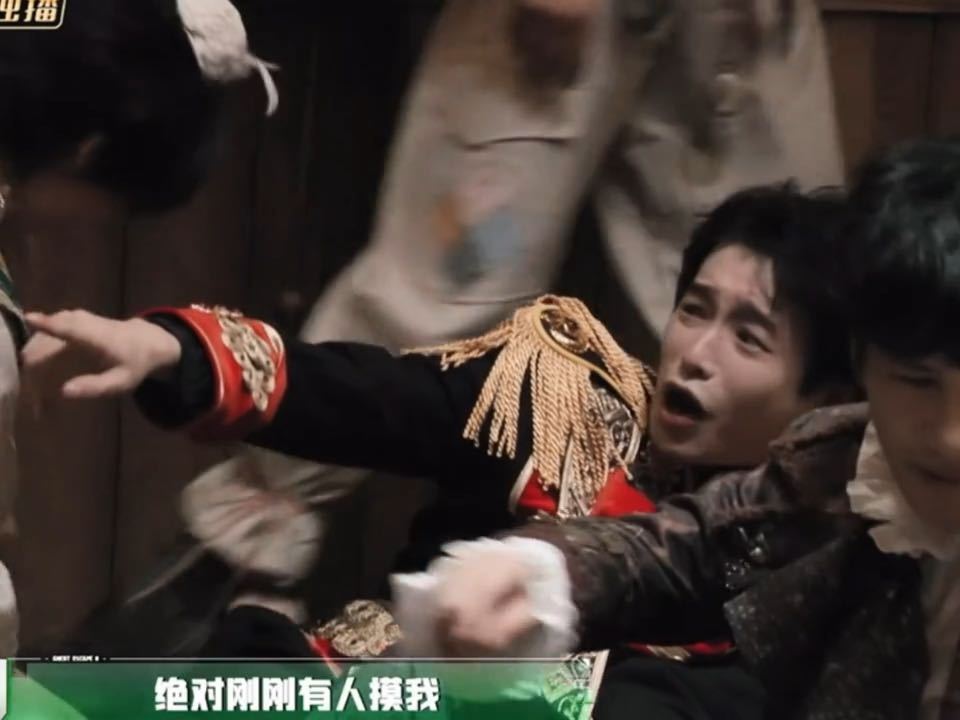 彭昱畅喊话密逃邀请刘昊然密逃官博回应彭昱畅邀请刘昊然彭昱畅喊话密逃官博邀约刘昊然