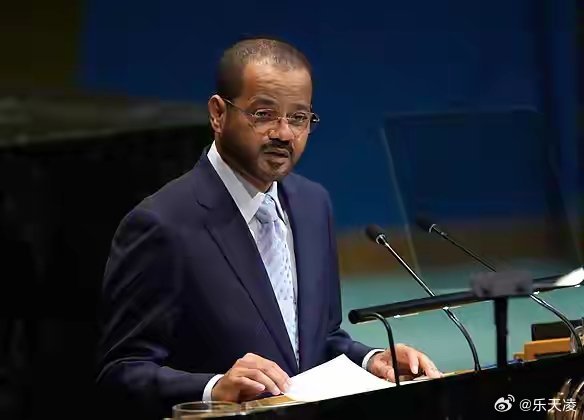 伊朗同意不拥有可制造核弹的核材料阿曼外交大臣巴德尔2月27日在华盛顿接受采访时称