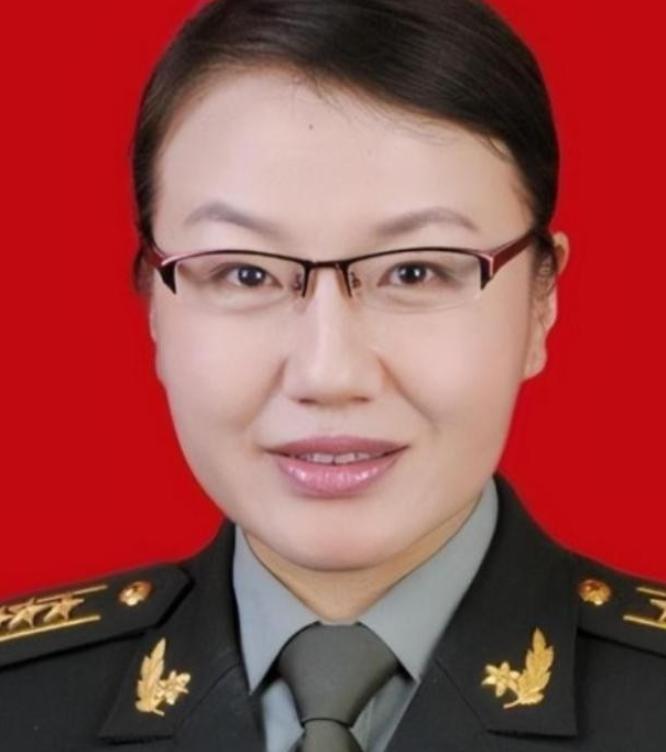 从被怀疑有 “内鬼” 到真相震惊全球：一个中国女军事专家如何用公开数据精准推演美