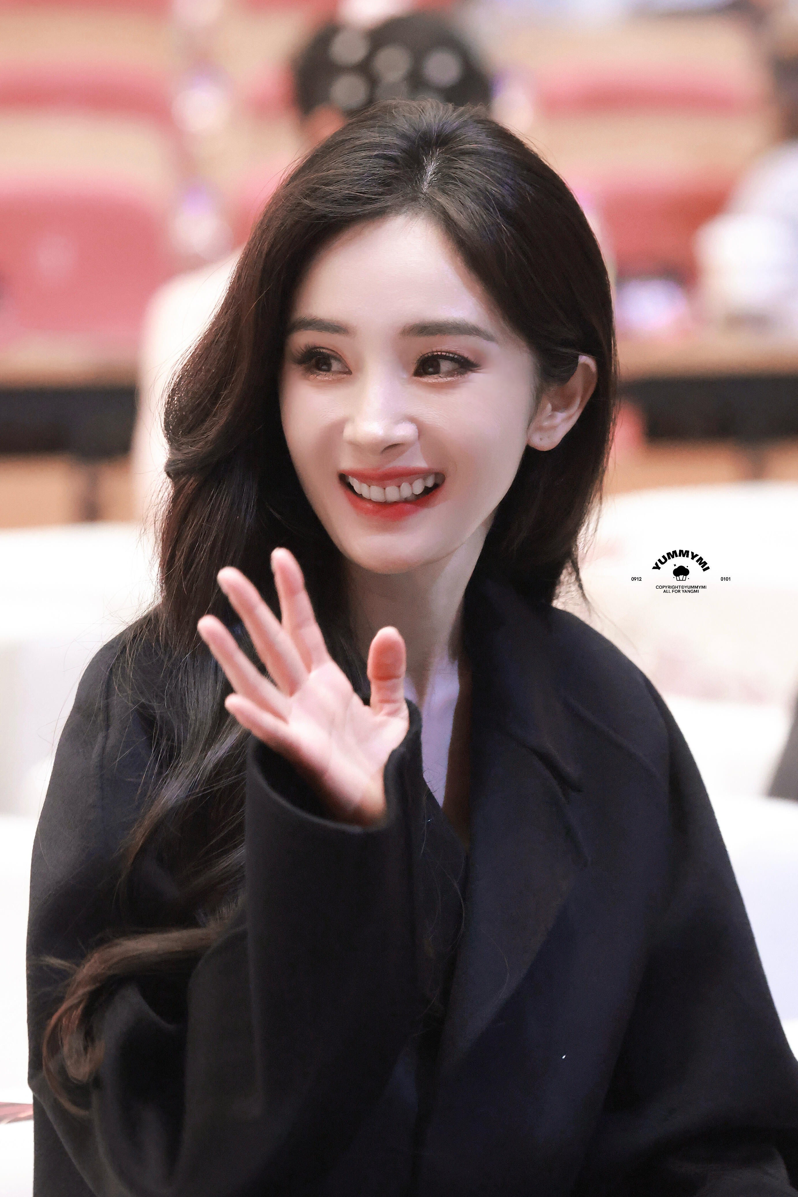 大幂幂这个月牙笑真的好美！ ​​​