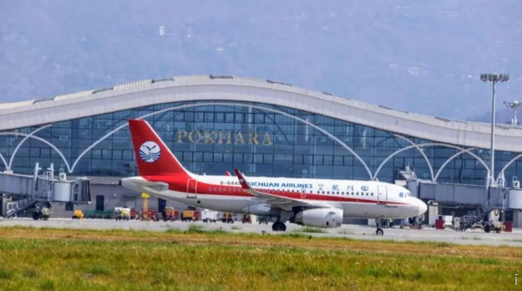 【尼泊尔起诉55名官员及一承包商 涉西部机场建设腐败案】海外新鲜事 尼泊尔官员1