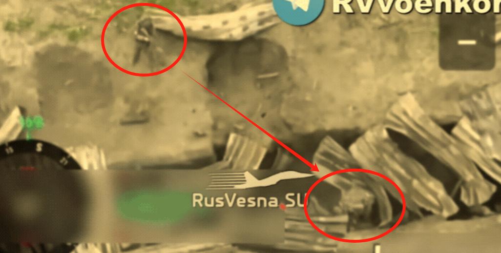 俄罗斯不再留情，攻入乌军阵地一个活口不留，乌士兵想投降都没机会！俄军集结11万重