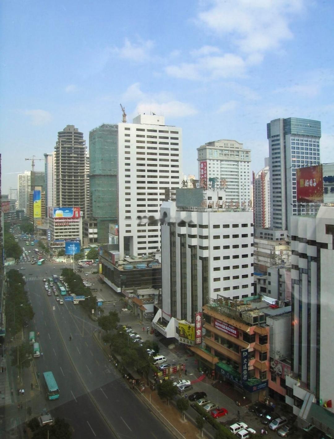 2006年，经济上行时期的深圳。 