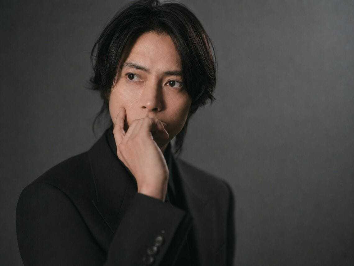 山下智久  🤎山下智久 260523 toyokeizai11岁投身进入艺能界