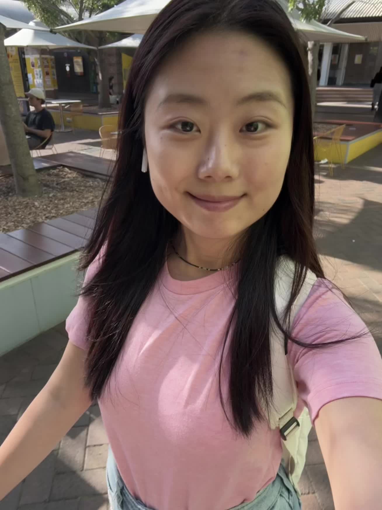 姐这么阳光 喜欢我不是很正常吗