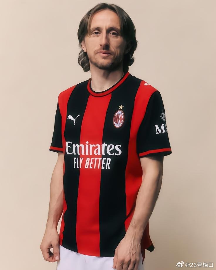 【官方】🚨✍🏻🔴⚫️米兰很高兴地宣布，卢卡·莫德里奇🇭🇷已经续签一份为