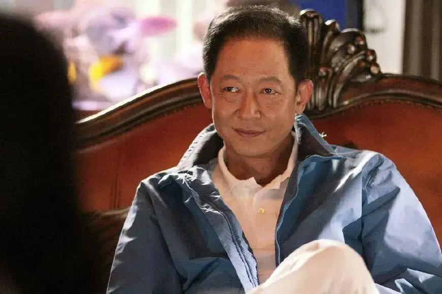 特别扎心的一句话：其实很多人一辈子都不明白，当你周围的人在选择维护谁的时候，其实