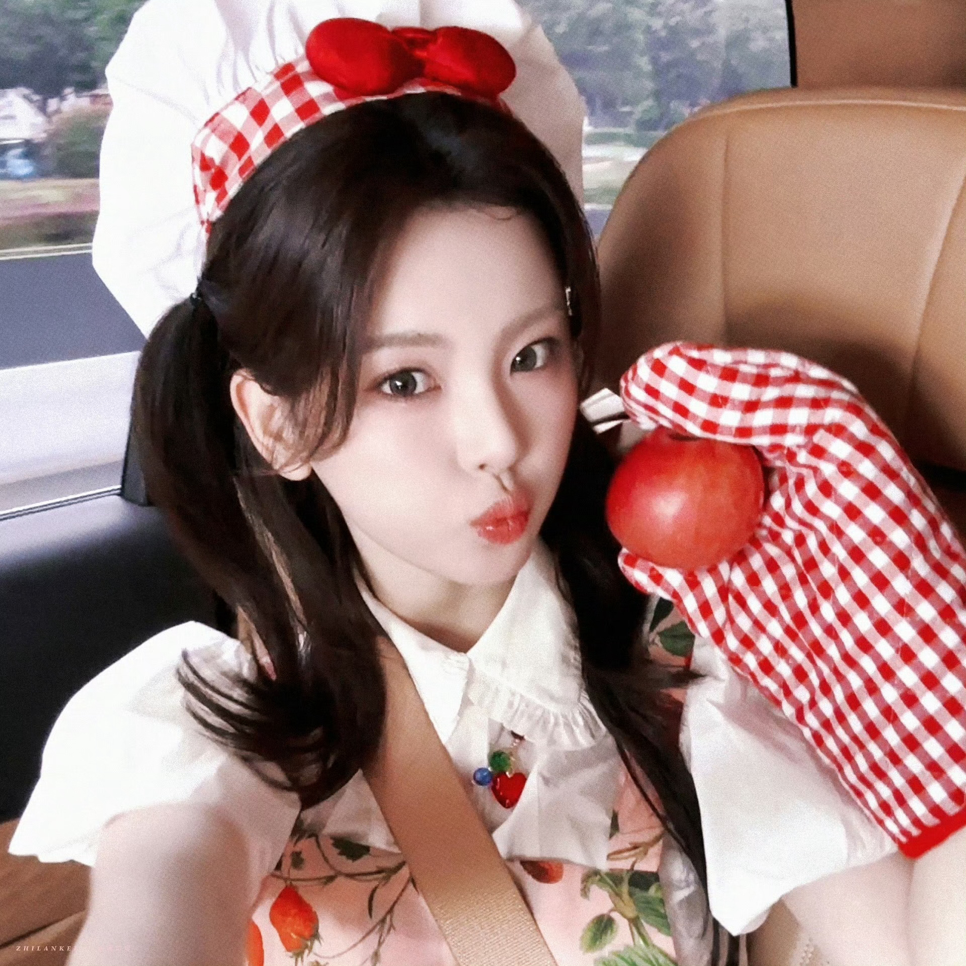 杨超越  晚安