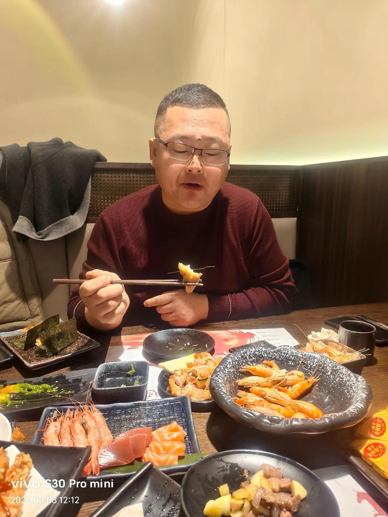 女神节快乐呀！所有美女们。