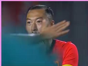 险胜朝鲜隐患不少，靠运气拿下开门红，这支亚运男足想走远不容易！
       2