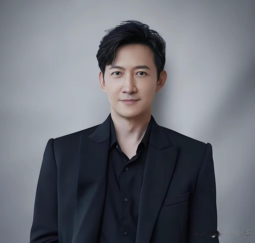 《八千里路云和月》彻底颠覆了王阳在我心目中的印象。
     以前总觉得王阳是“