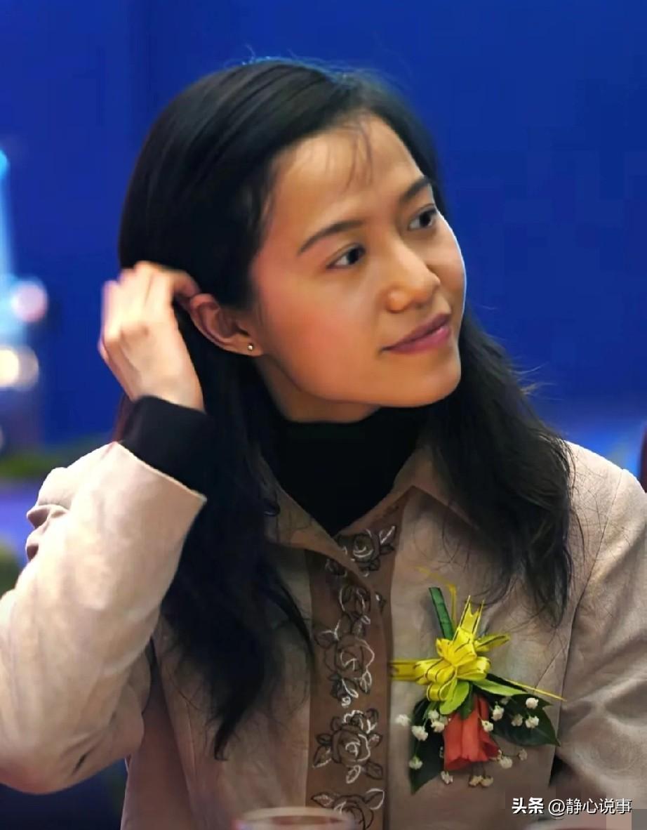 翁帆：在争议中坚守的“狠人”
 
如今才发觉，翁帆是真的有魄力。
 
这份魄力不