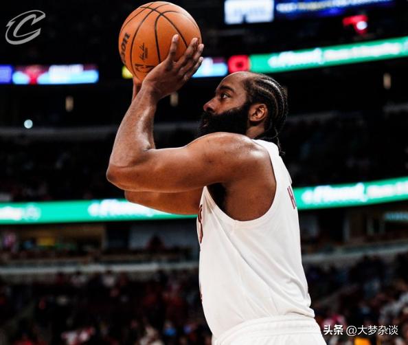 骑士今天打的什么破玩意儿？？打公牛领先29分最后差点被翻盘？[吐血][吐血]
