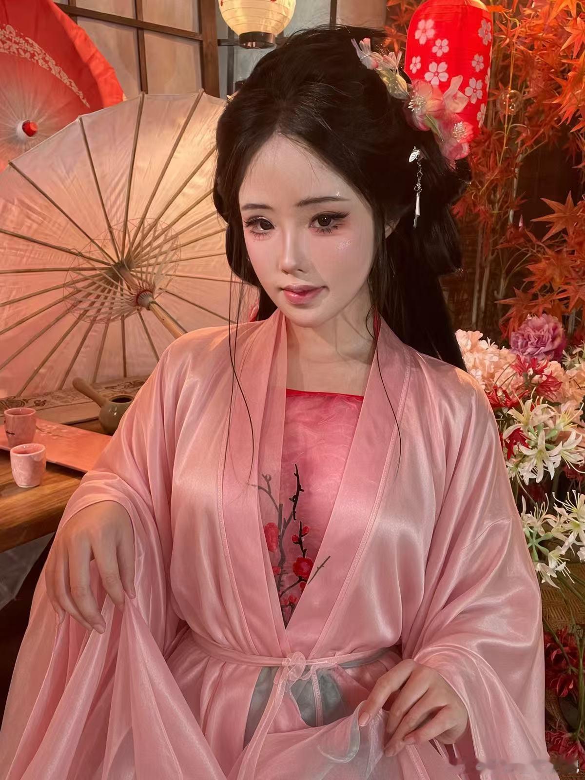 9月第一组上新～一组没有口蓝口紫的手机小随拍好久没有这么小清新的古装了[馋嘴]⬇