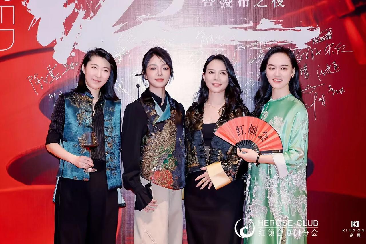 厦门红颜会，有美女，也有老太婆
