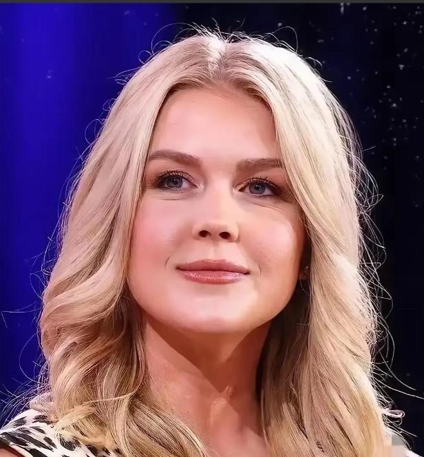 白宫消息，当地时间 2026 年 4 月 8 日，白宫新闻秘书莱维特突然投下了一