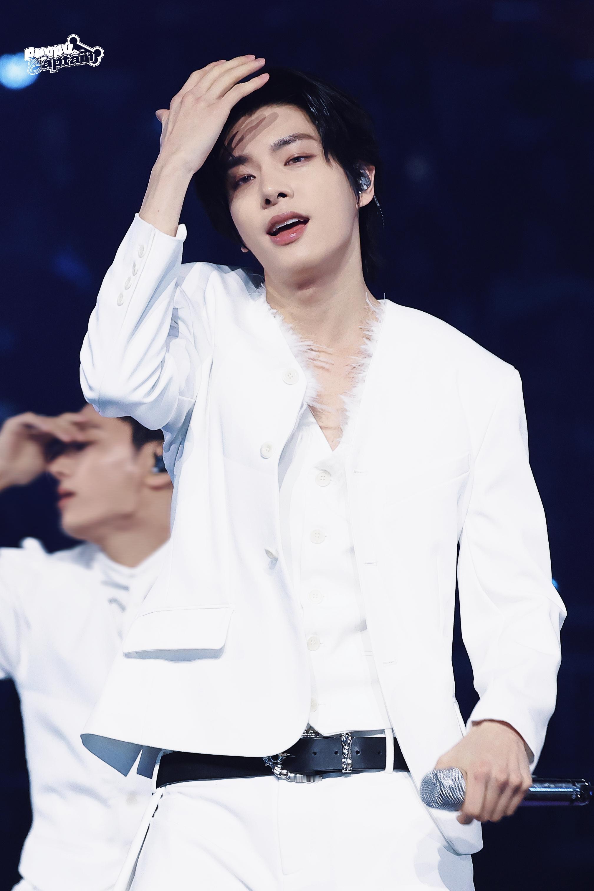 沈载伦  251225sbs圣诞歌谣大战简直是美神降临沈载伦舞台天才沈载伦