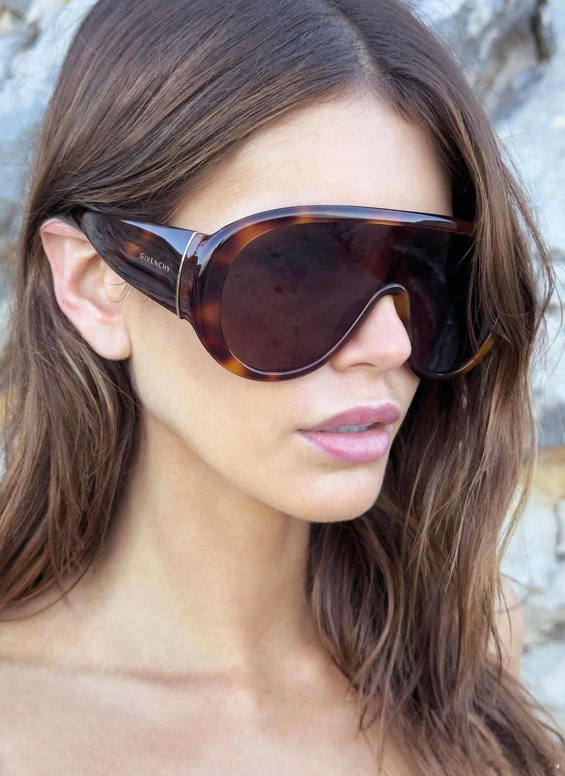 时尚灵感解读 ｜Givenchy Eyewear F/W 2026 Campai