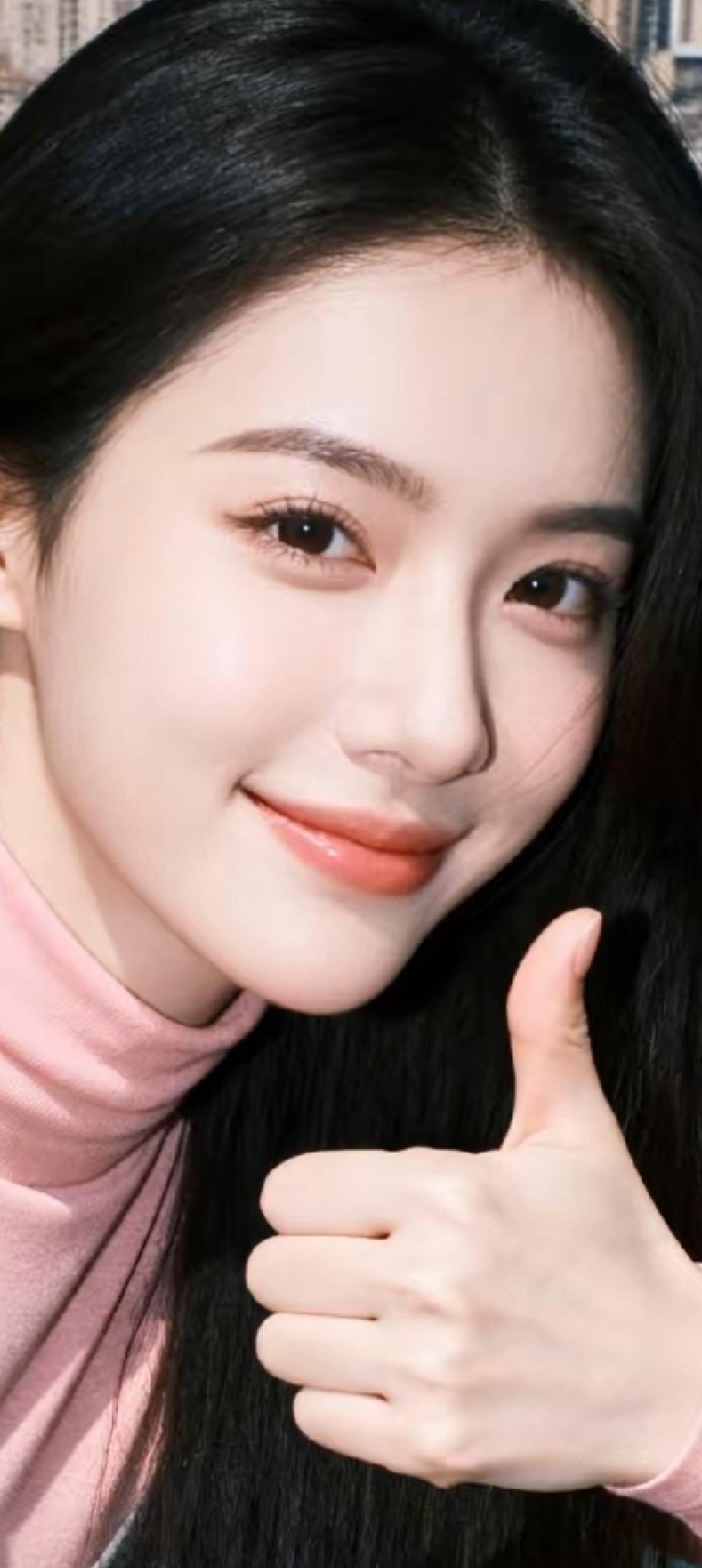 元气满满的一天，从微笑和点赞开始！😊👍