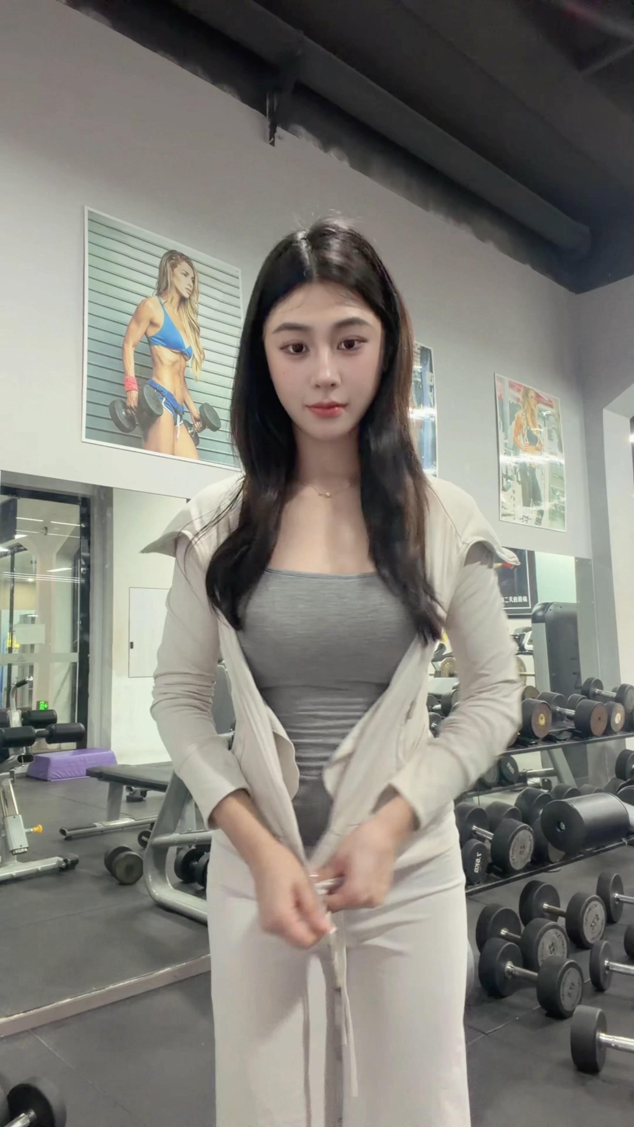 松弛防晒凉感运动套装