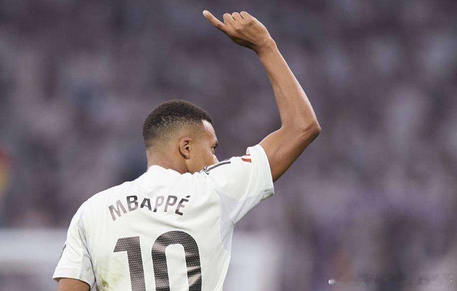 西甲第16轮比赛，姆巴佩破门，皇马1-0领先阿拉维斯。据媒体统计，姆巴佩职业生涯