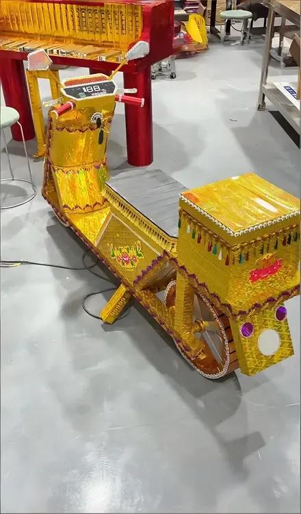 用纸扎电动车祭祖，还真是头一次见！